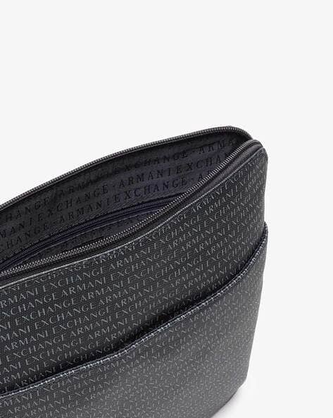 ARMANI EXCHANGE
Navy Crossbody Bag