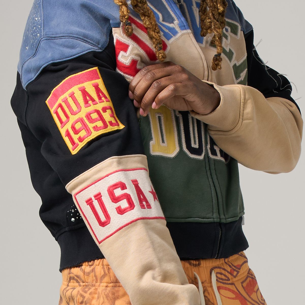 DUAA COLLEGE HOODIE (MULTI)