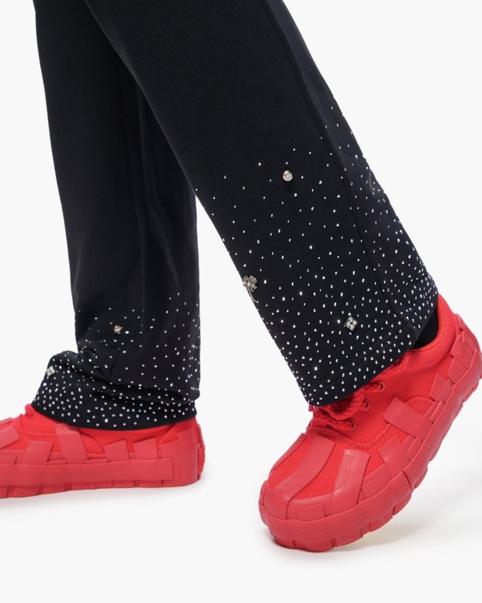 VALABASAS
PLATFORM BLACK PANTS