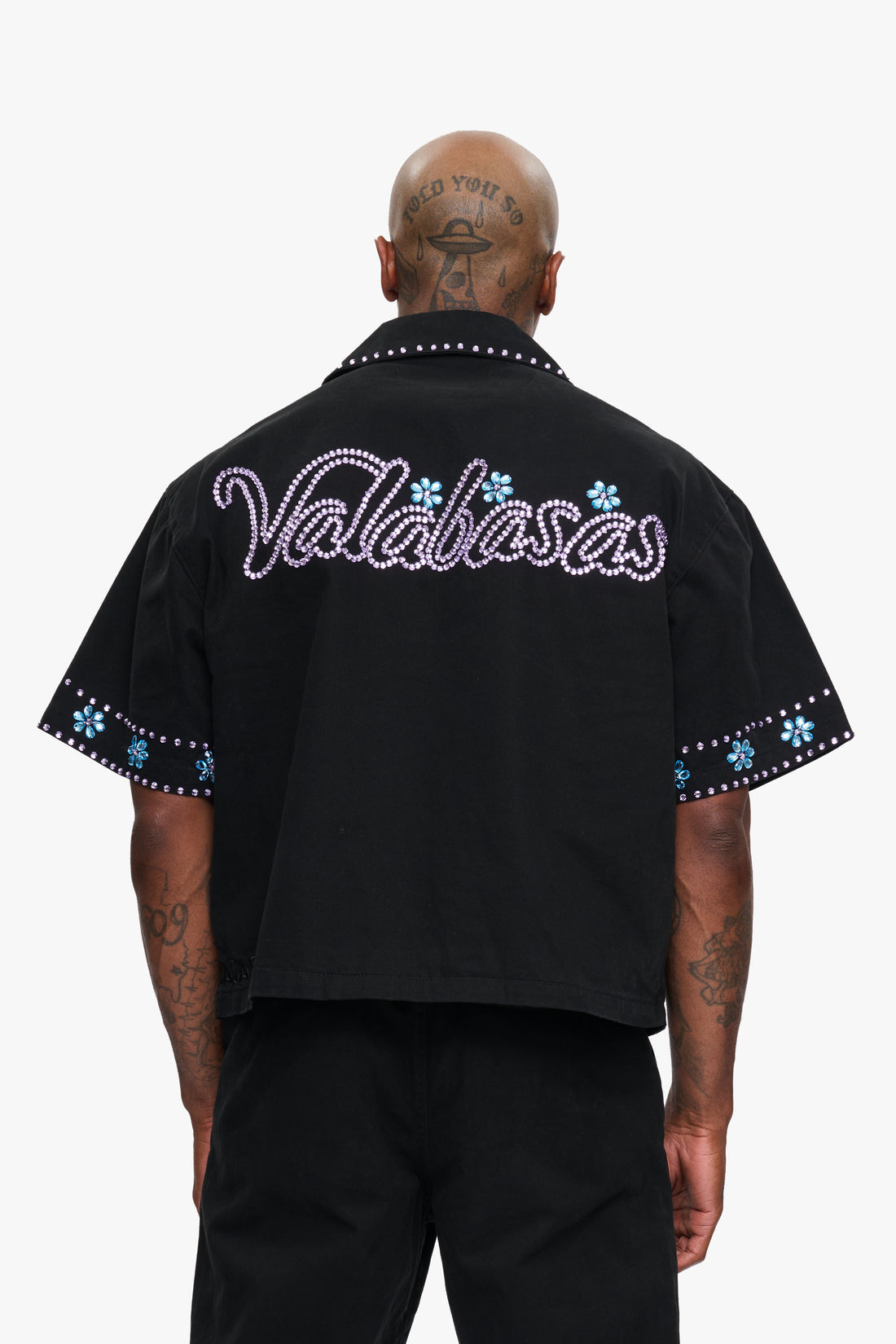 valabasas cropped button down – black