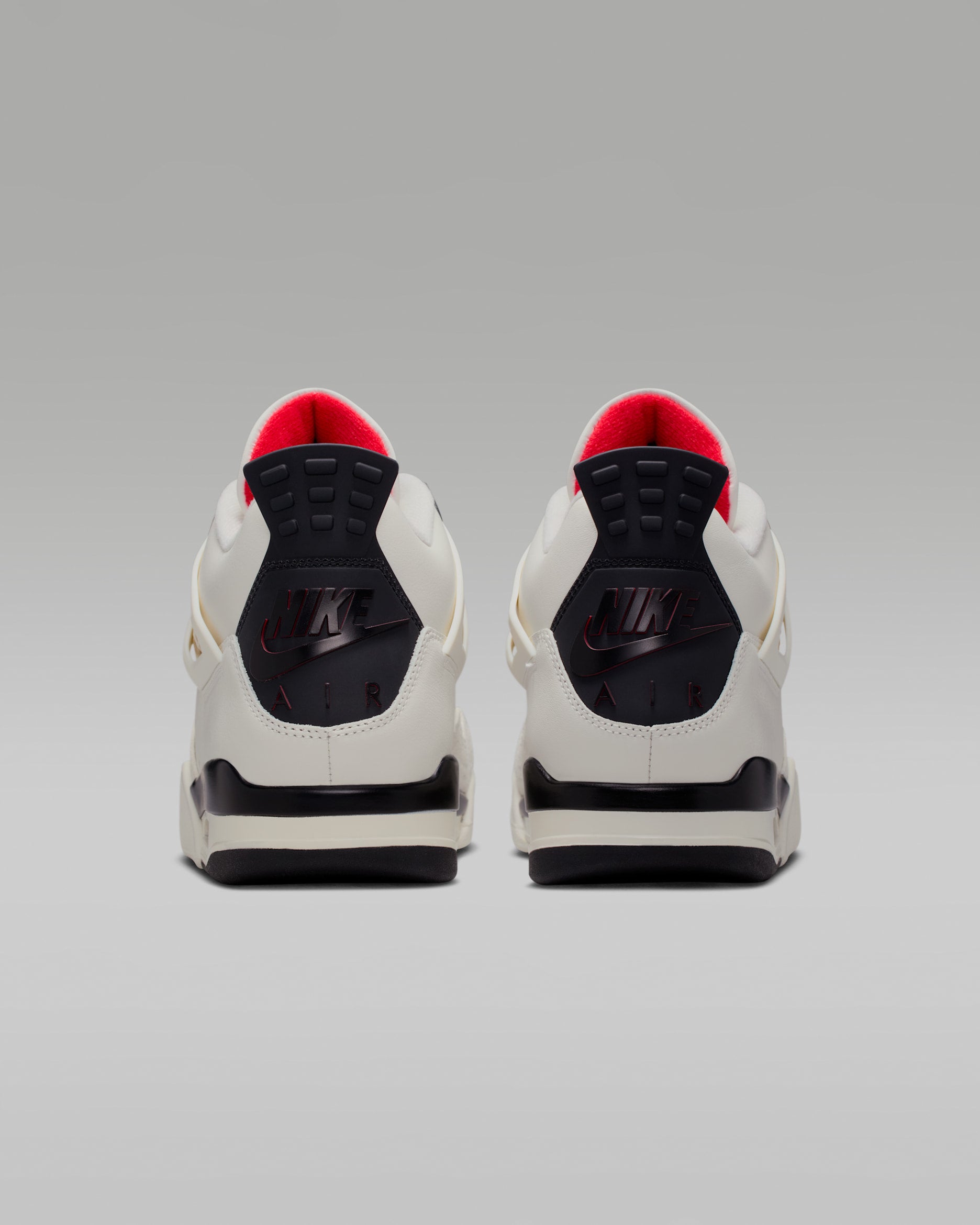 Air Jordan 4 Retro "Flight Club"