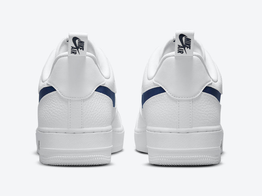 Nike Air Force 1 '07 LV8 trainers
"Patriots"