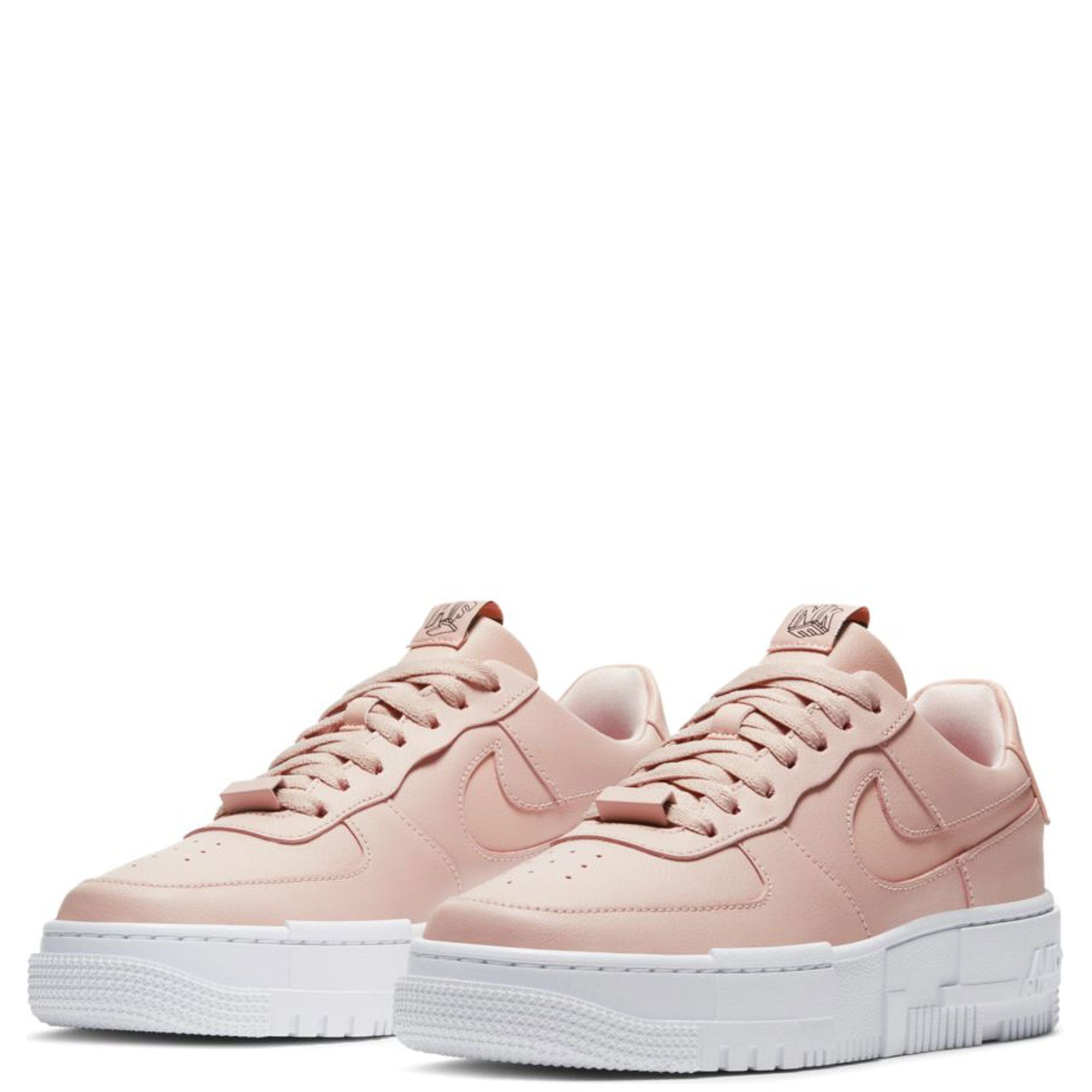 NIKE
AIR FORCE 1 PIXEL
Particle Beige/Black