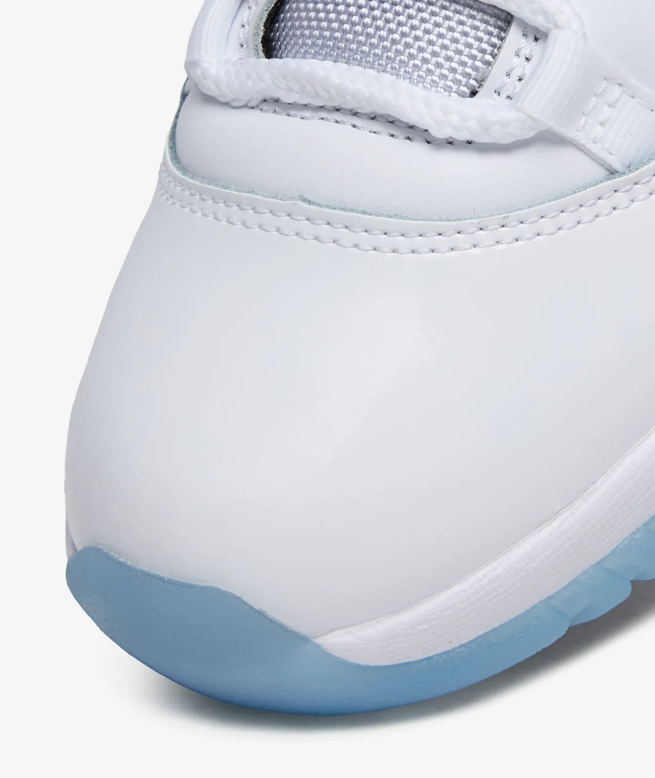 Air Jordan 11 "Columbia/Legend Blue" sneakers