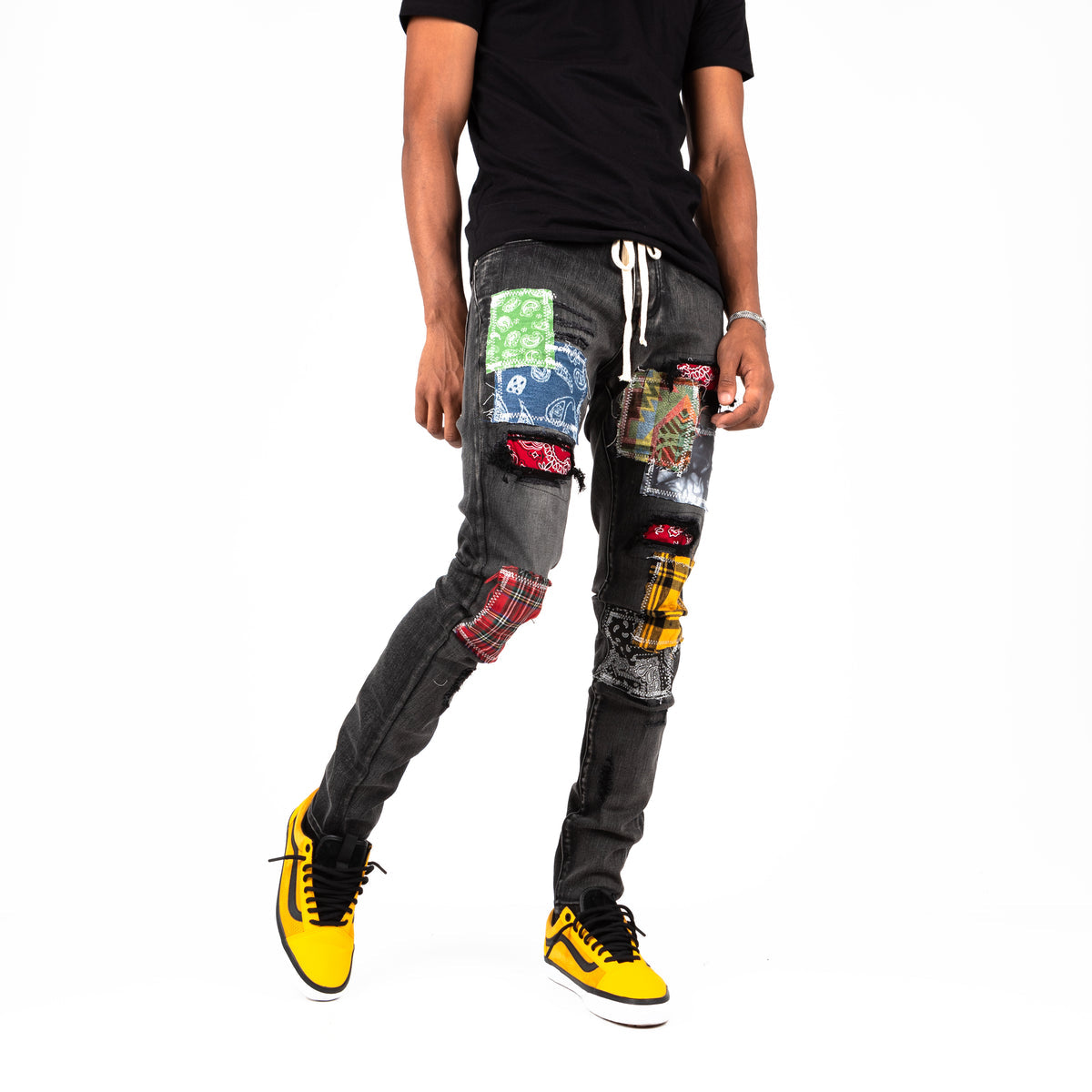 THRT DENIM
FEATURE DENIM