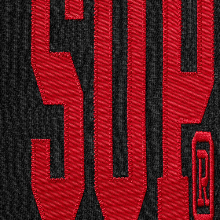 Supreme® Stretch Appliqué S/S Top