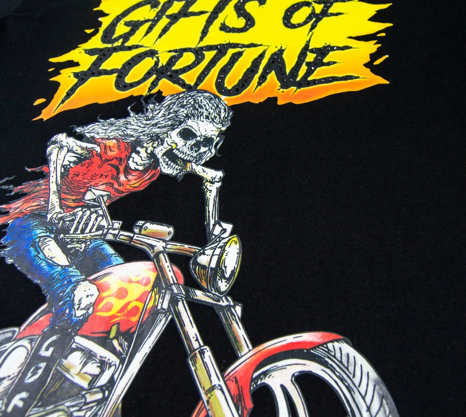 GIFTS OF FORTUNE Dying to Live Living to Die T-shirt (DYINGTOLIVET20039-BLK)