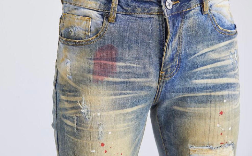 FOREIGN LOCAL HAND PAINTED RED SPLATTER JEANS