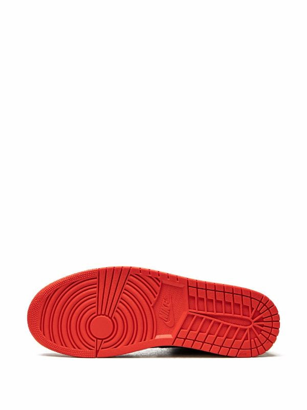 Nike Air Jordan 1 Mid SE "Siempre Familia" sneakers