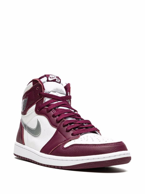 Air Jordan 1 Retro High "Bordeaux" sneakers