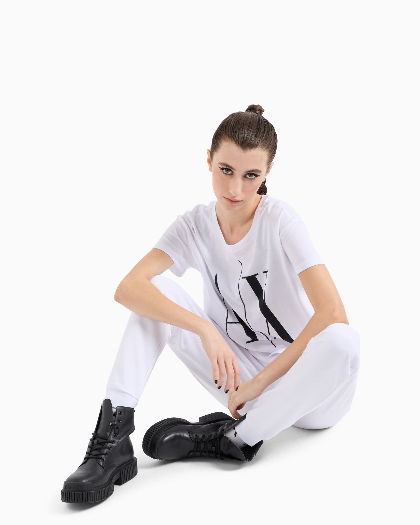Armani Exchange women RELAXED FIT T-SHIRT WITH ROUND NECK AND LOGO