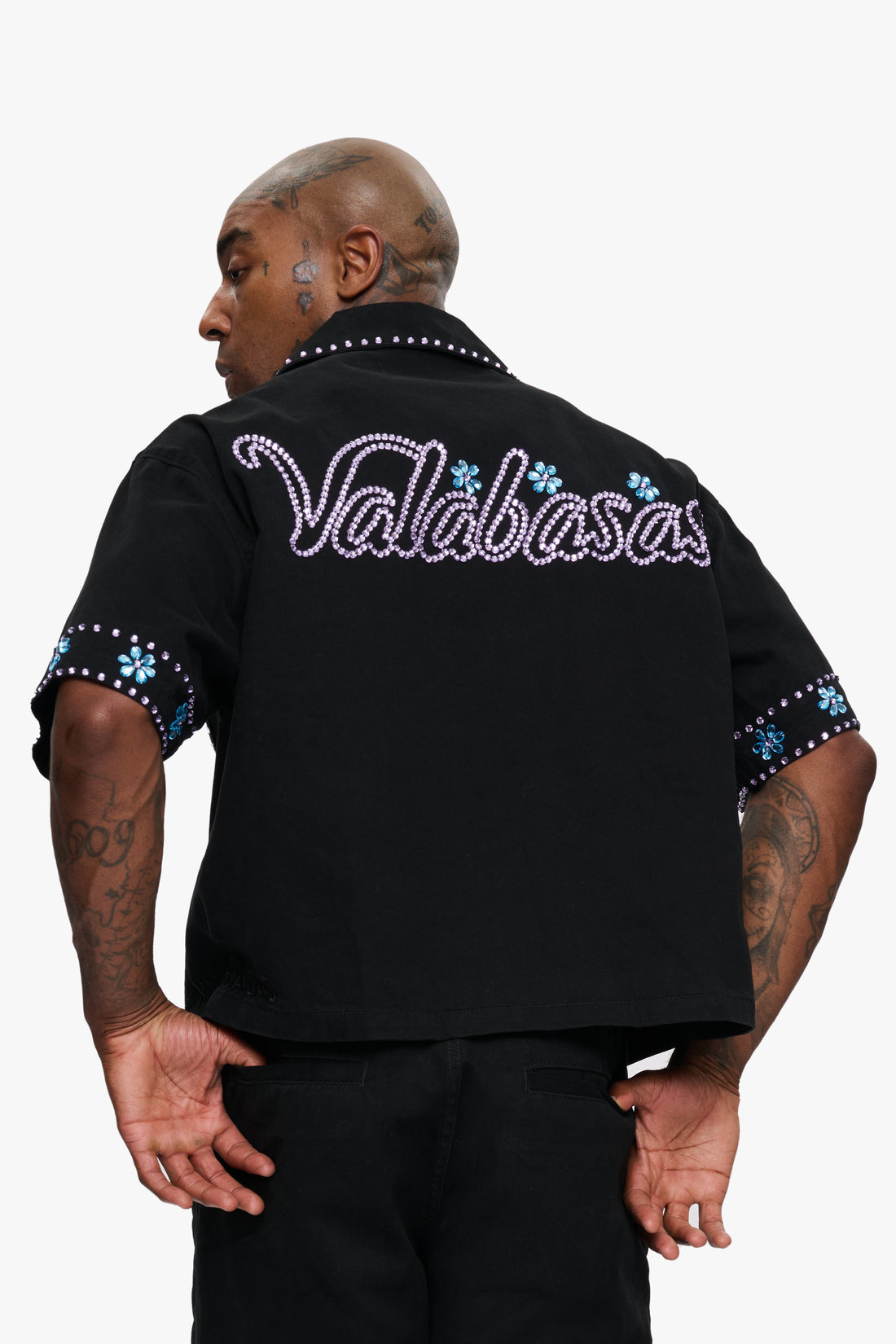 valabasas cropped button down – black