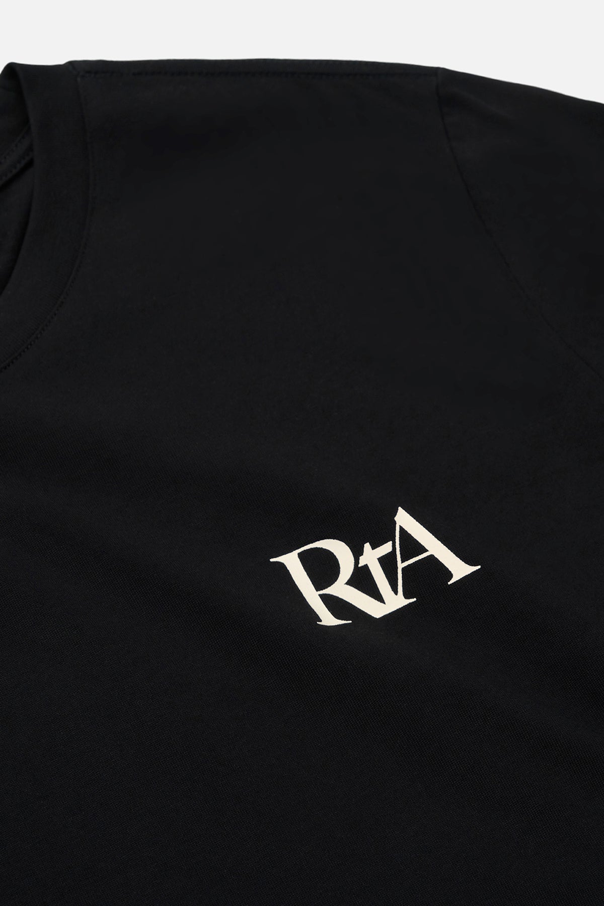 RTA LIAM SHORT SLEEVE TEE | BLACK PARADISE