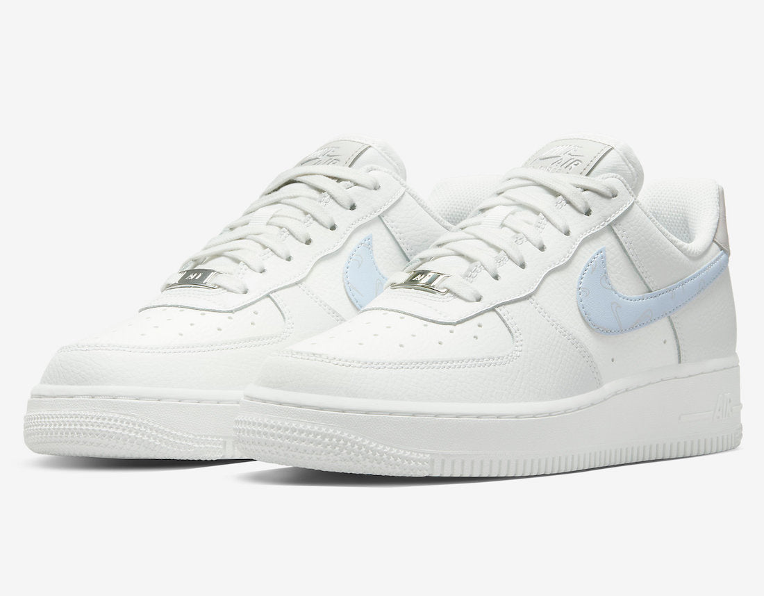 NIKE AIR FORCE 1 LOW WITH FOOTBALL GREY SWOOSHES