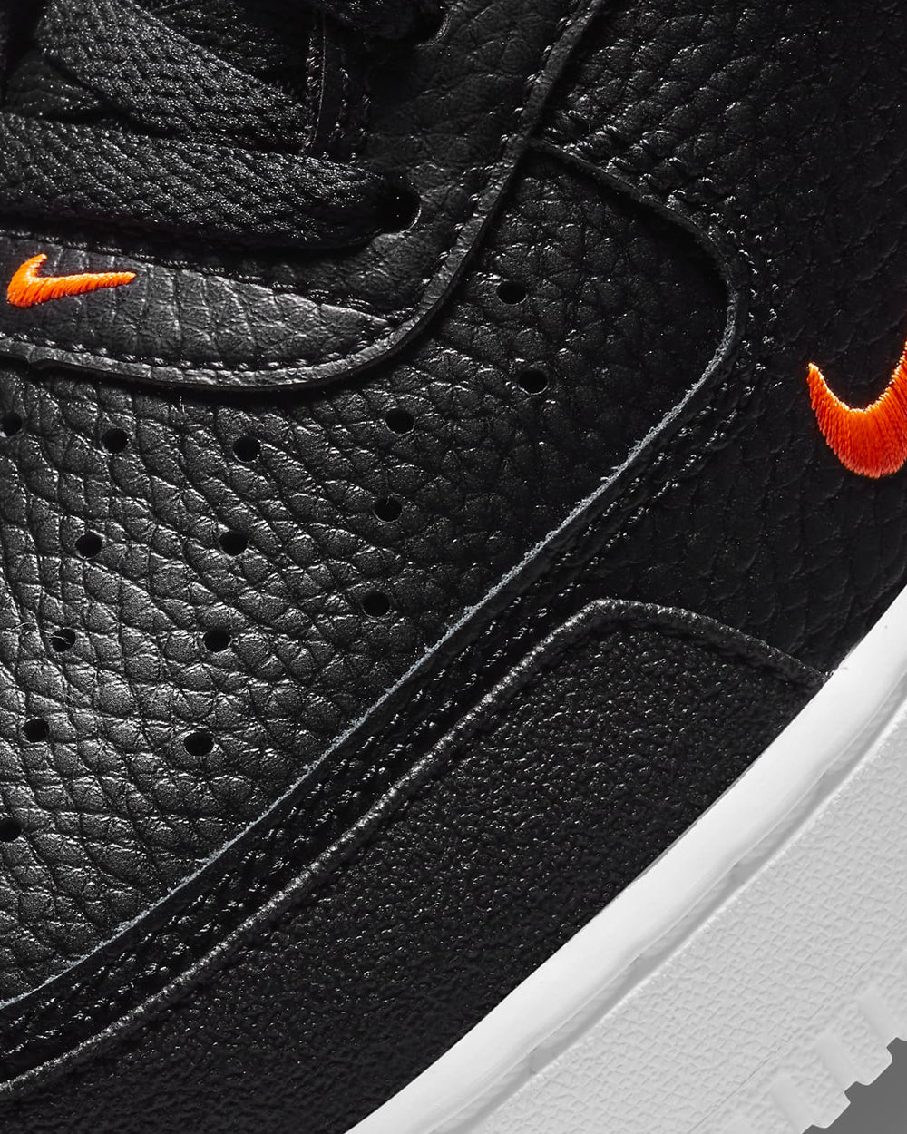 NIKE AIR FORCE 1 07 LV8 BUILT WITH BLACK TUMBLED LEATHER