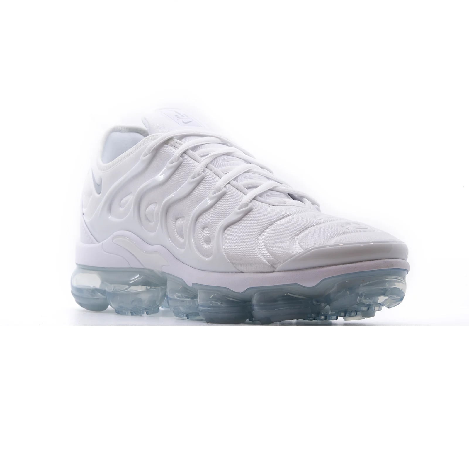 NIKE
AIR VAPORMAX PLUS