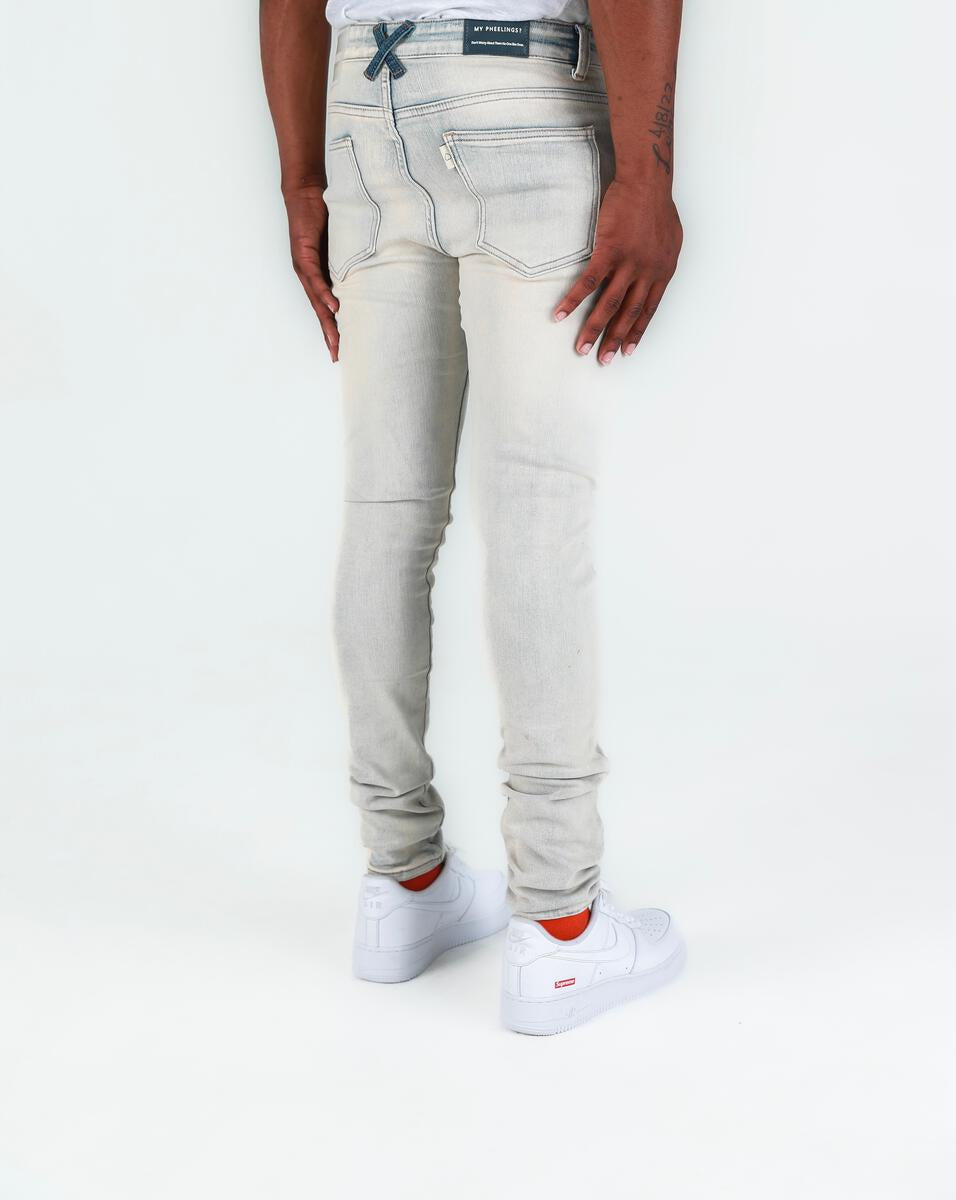 PHEELINGS JOURNEY AWAITS SKINNY DENIM (SANDWASH BLUE)
PHEELINGS