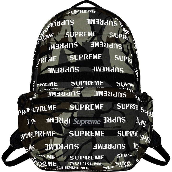 Supreme® Backpack Predator Camo