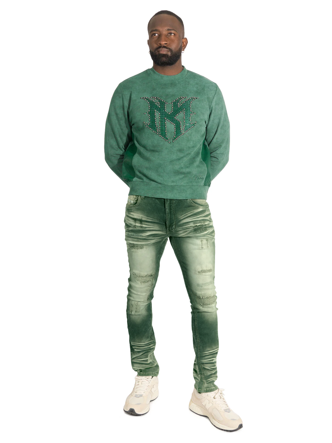 Makobi PANTS| M1975
LORENZO JEANS -
GREEN