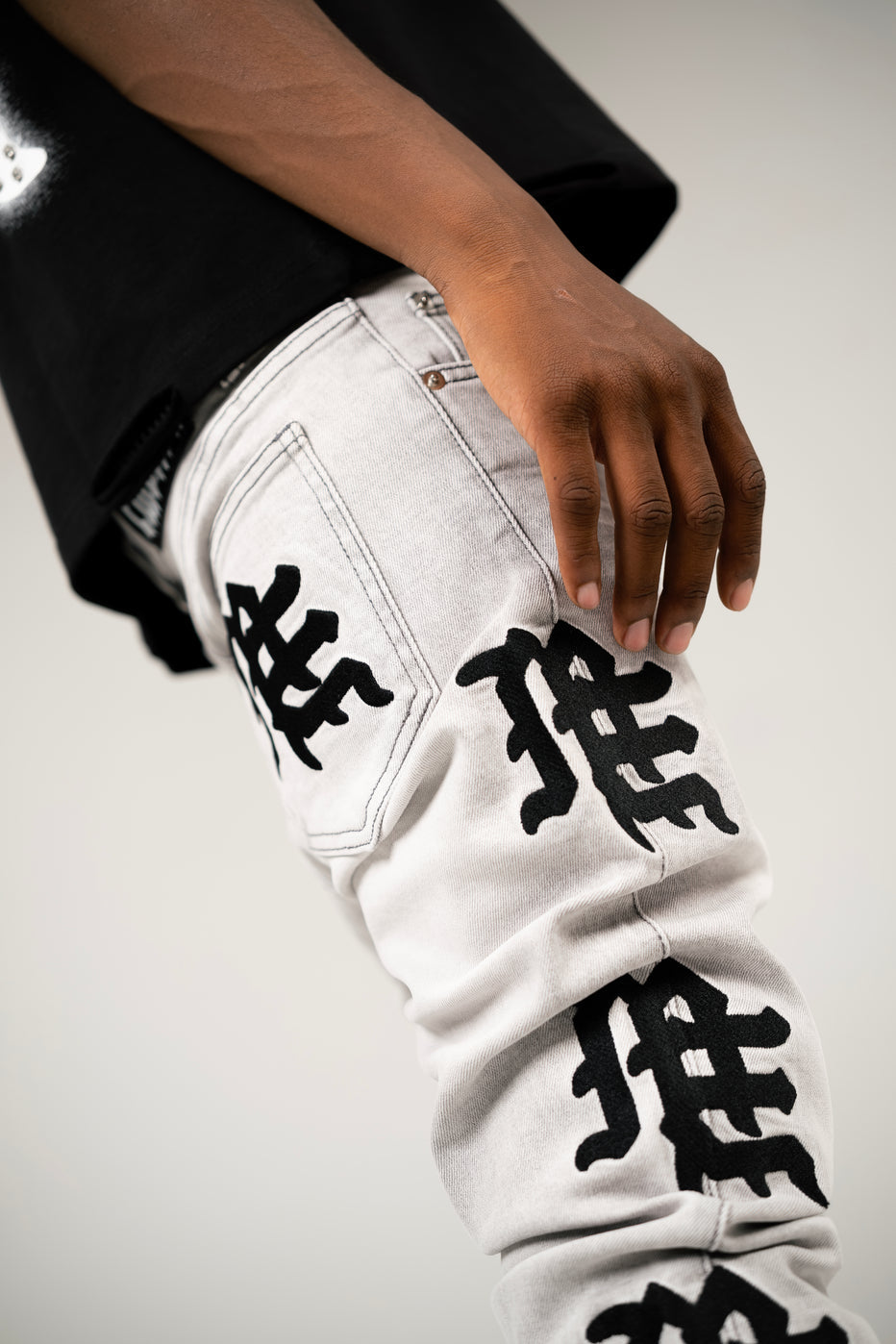 Mixes Emotions Monogram Denim Grey Wash