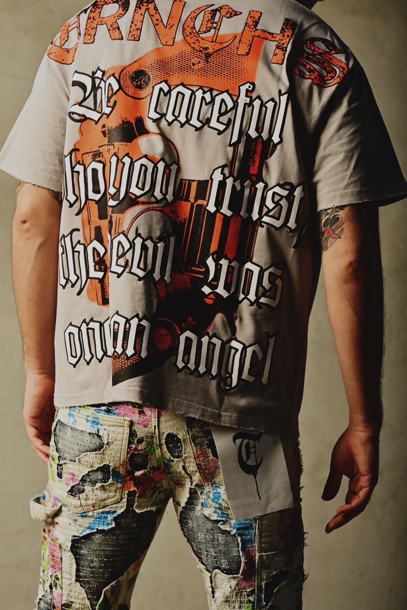 Trnchs "GUNS" Grey Tee
